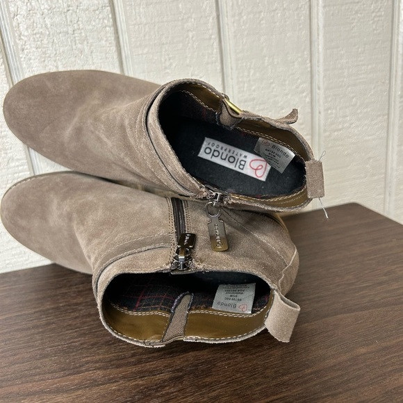 Blondo Luca Waterproof Ankle Booties, size 9.5. - Picture 8 of 8